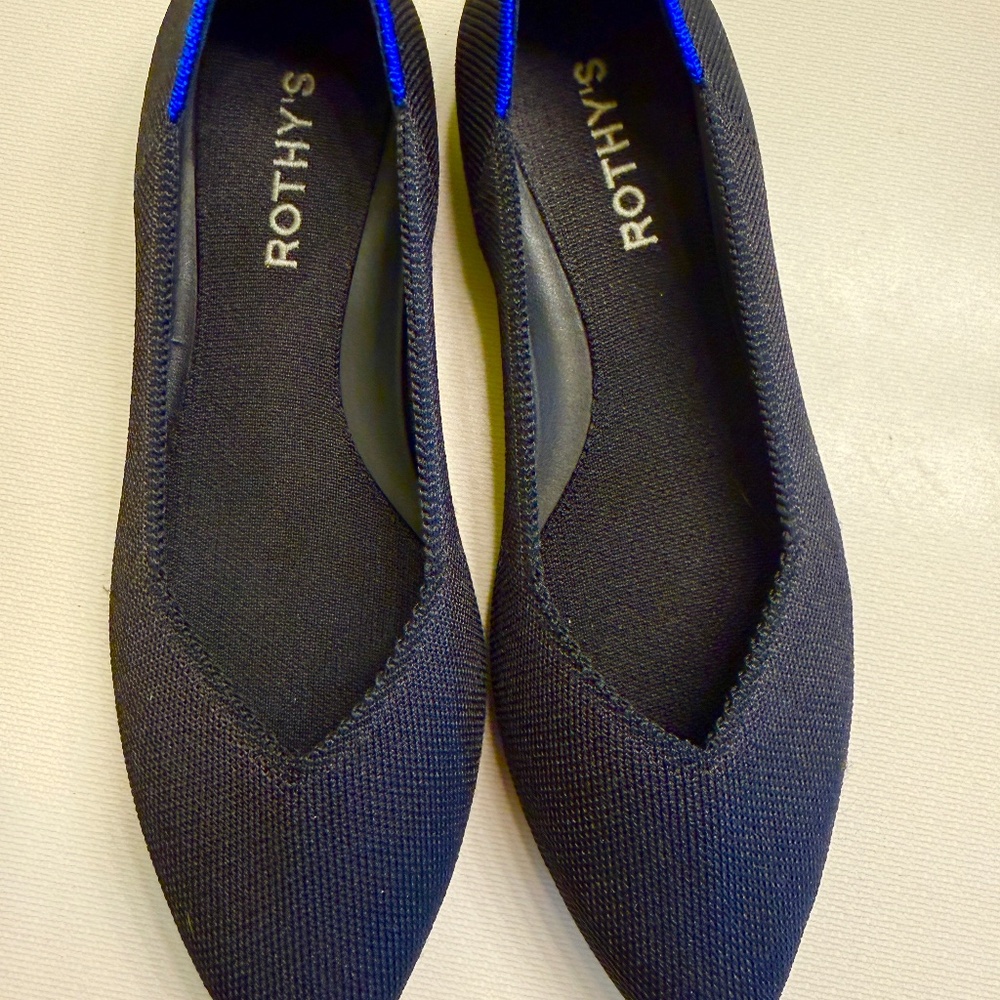 Rothy's pointed black flats size 7